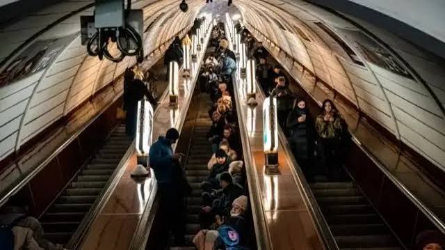 Нові станції метро Київ: прогрес і плани розвитку