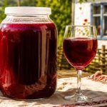Вино з порічок в домашніх умовах