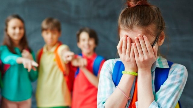 З 11 серпня в закладах освіти діють оновлені правила проти булінгу