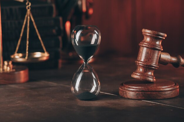 Прокурор вищого рівня: статус і повноваження