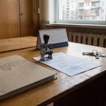 Мінюст: зупинення виконавчих дій не списує борг
