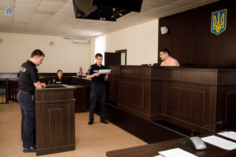 Судебное заседание — это: порядок и правила проведения