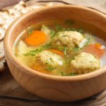 Що можна їсти при діареї: продукти, меню та правила