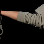 З якого віку настає кримінальна відповідальність в Україні
