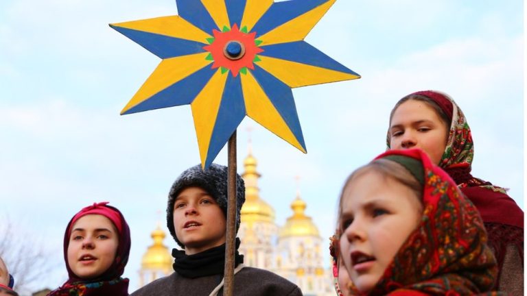 Коли треба колядувати: точні дати та регіональні нюанси